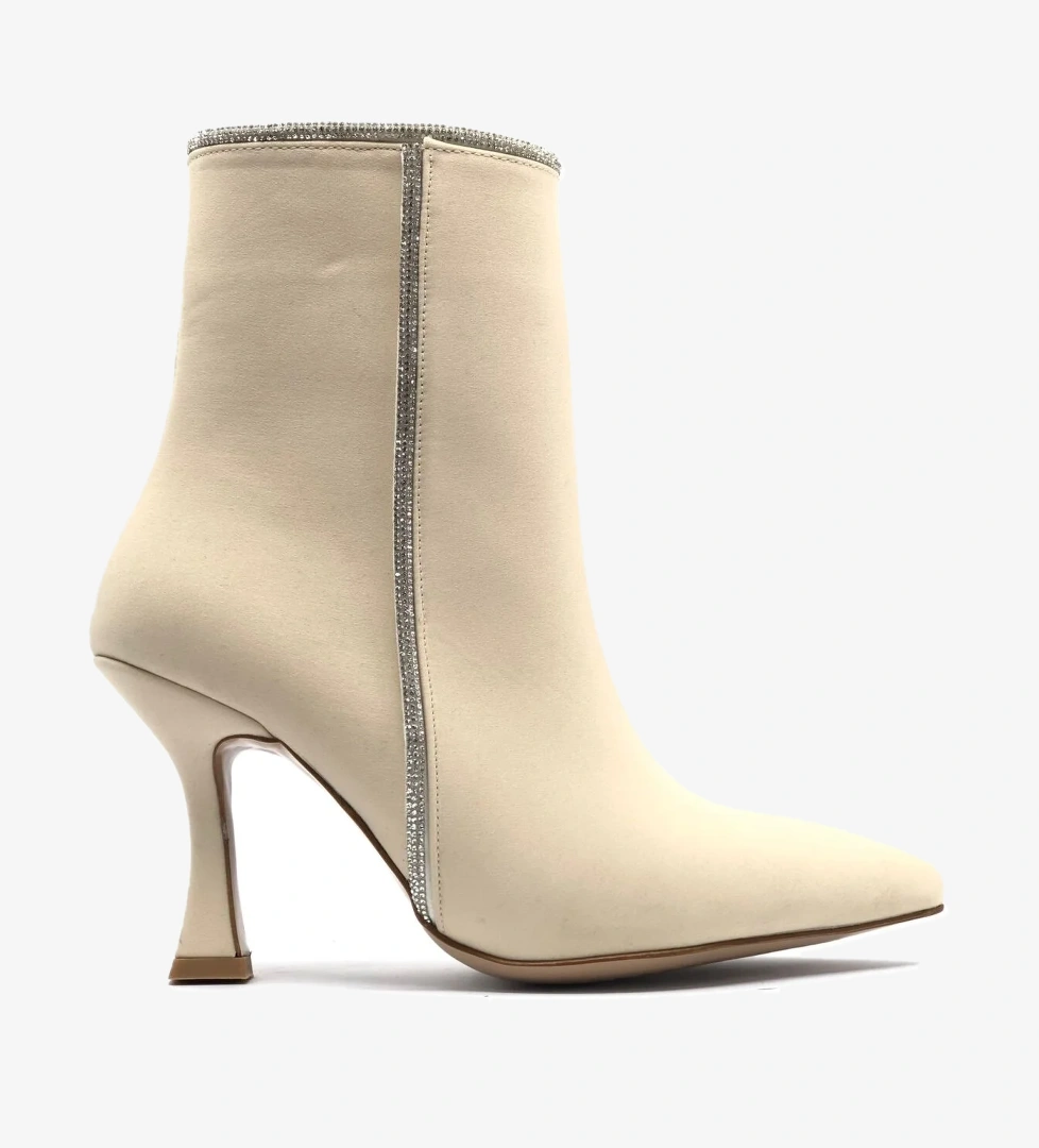 Feles Saten Şerit Taşlı Topuklu Kadın Bot model görseli