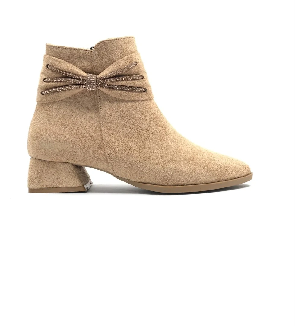 Kurdela Taş Detaylı Topuklu Kadın Bot