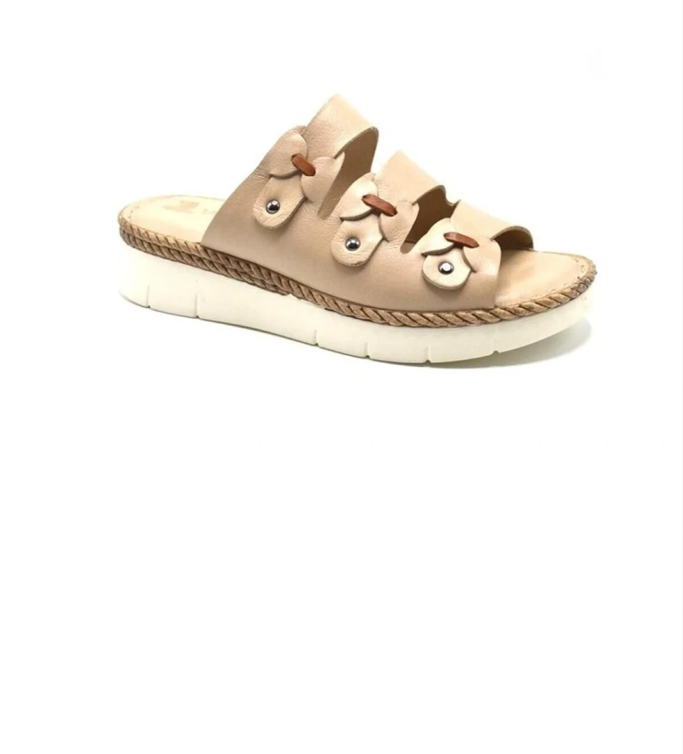 23028000Y Kadın Deri Terlik - Görsel 1