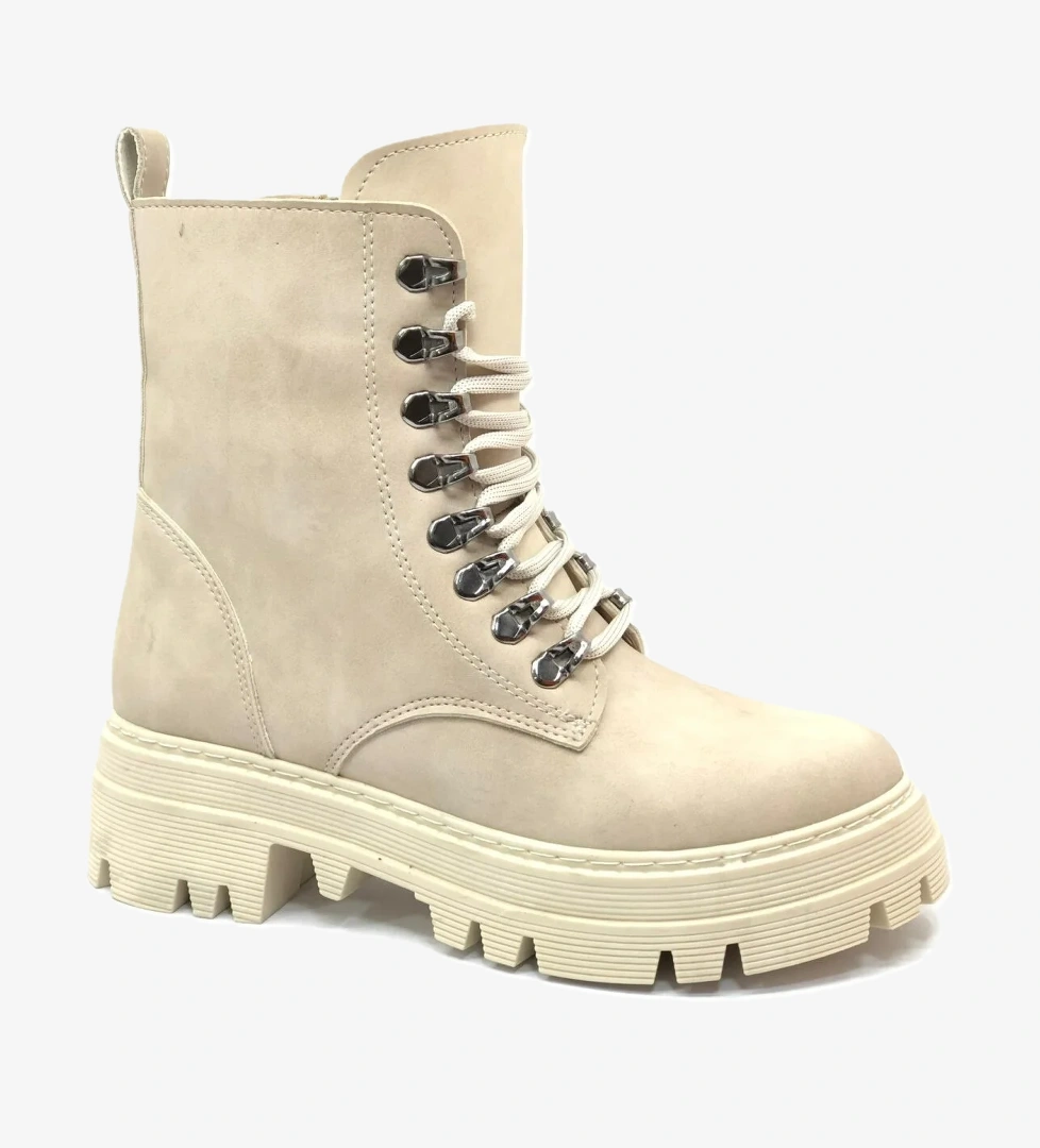 Kocamanlar Mehtap Kauçuk Taban Kopçalı Postal Kadın Bot model görseli