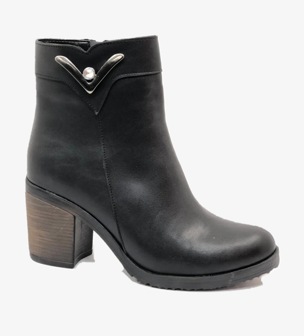 Bilek V Toka Detaylı Topuklu Kadın Bot