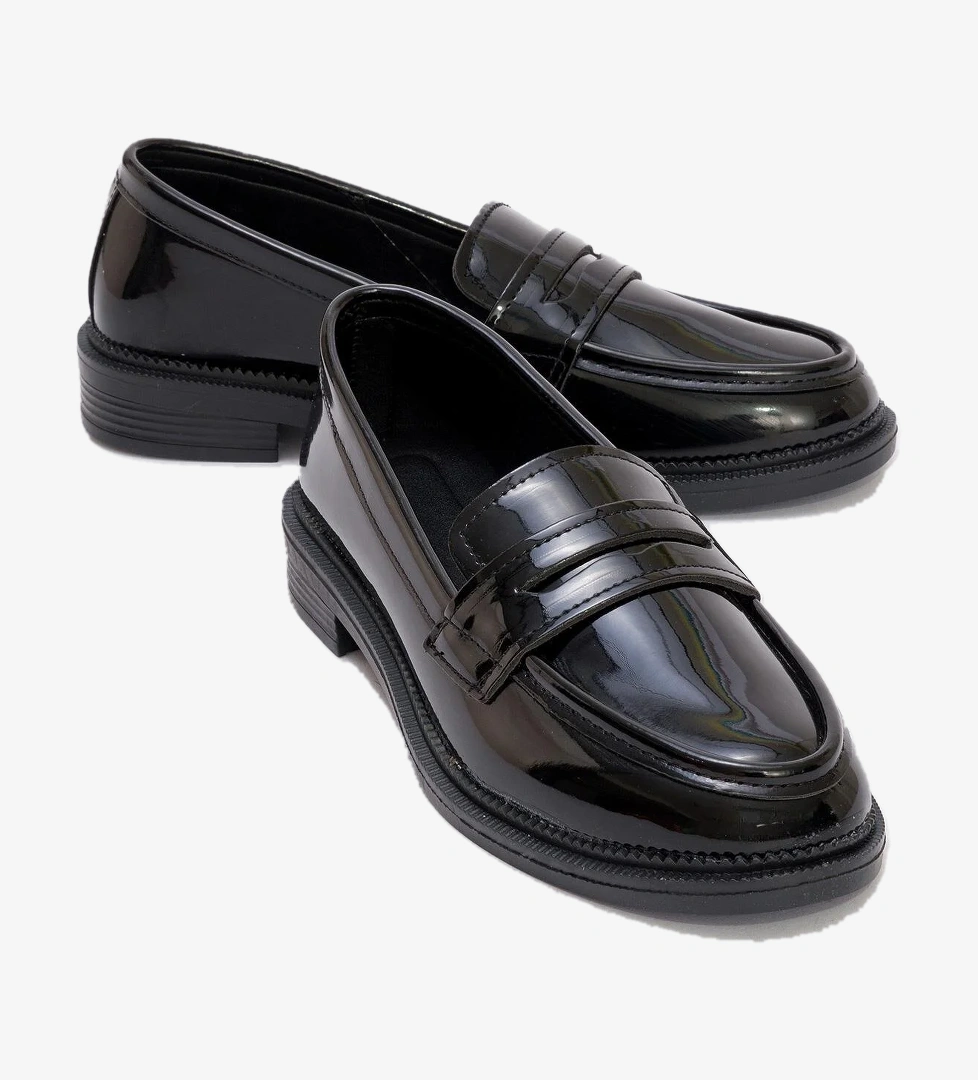 Ccway Kadın Loafer Ayakkabı Ten Si̇yah Rugan Ci̇lt model görseli