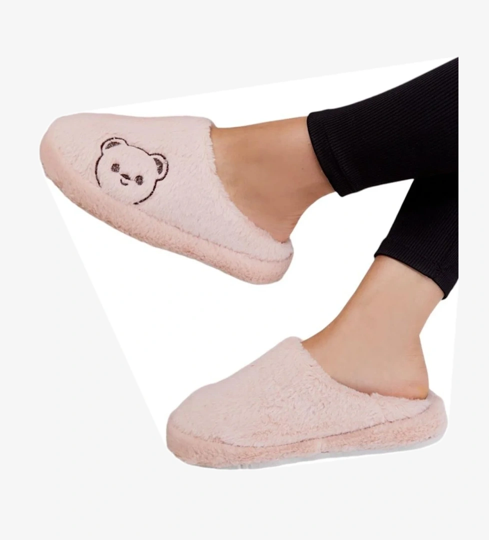 Önü Kapalı Ayıcık Baskılı Peluş Kadın Ev Terliği PUDRA - Görsel 1