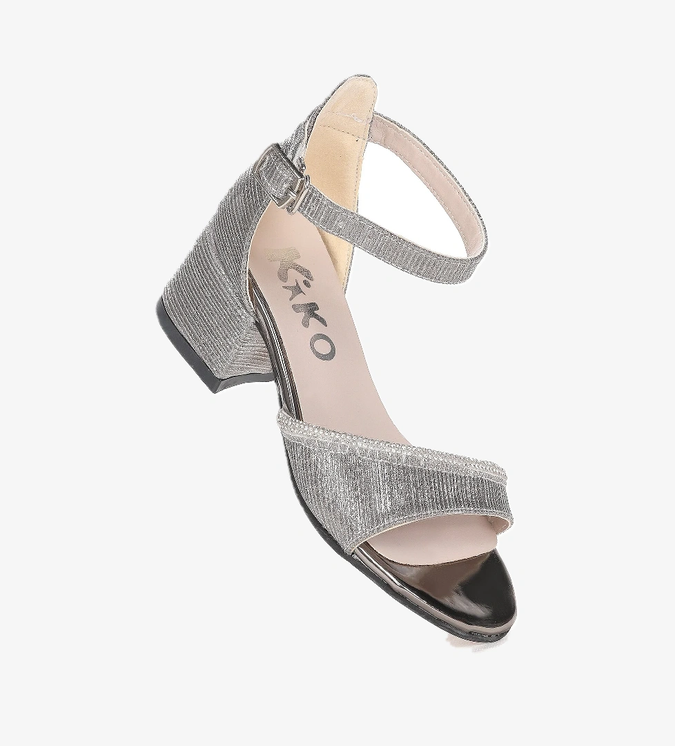 Elos Çizgili Günlük Kız Çocuk 4 Cm Topuklu Sandalet Ayakkabı Platin