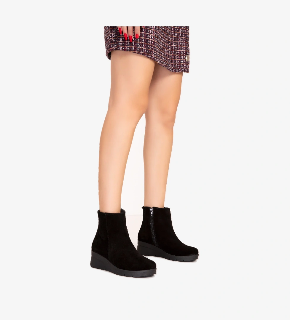 Gondol Kadın Hakiki Deri Kaymaz Taban Dolgu Topuk Bot elnr.5916