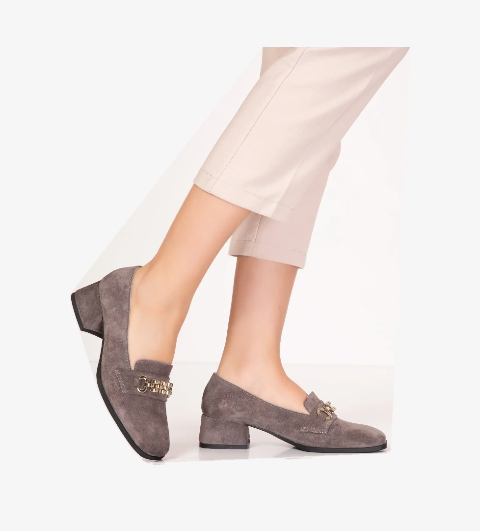 Gondol Hakiki Deri Kısa Topuklu Tokalı Şık Topuklu vdt.143