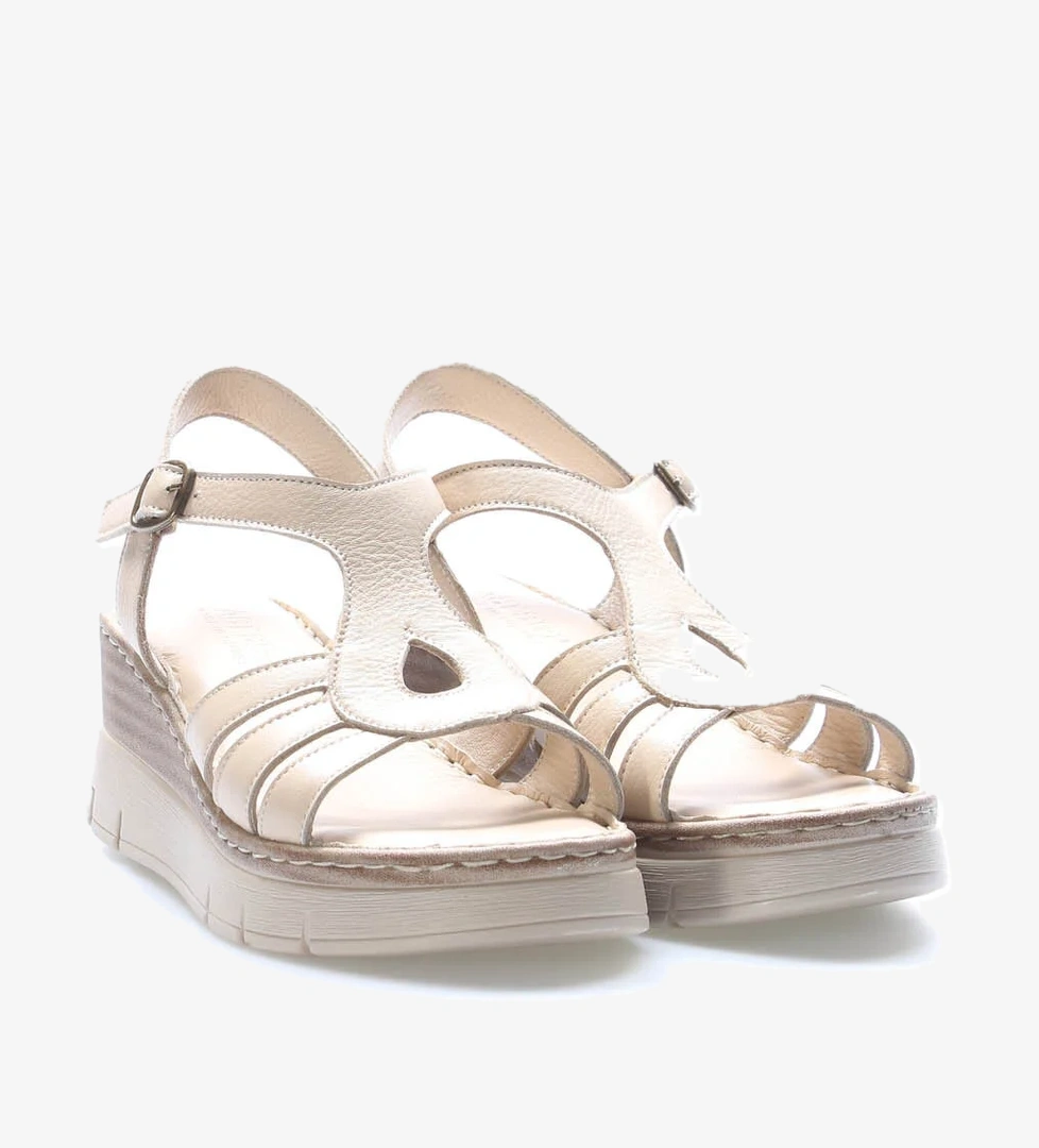 Fast Step Hakiki Deri Kadın Klasik Sandalet 621za1122 model görseli