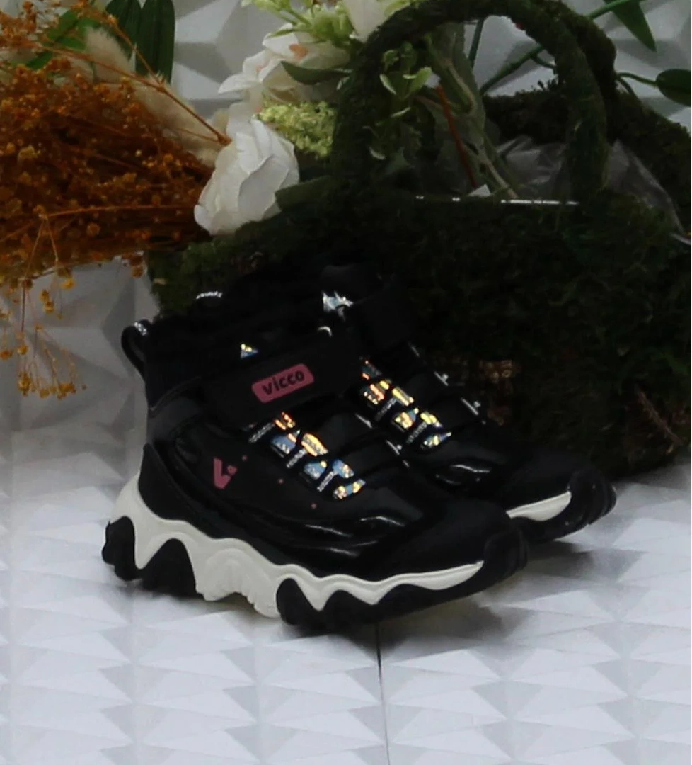 946.P24K.423 Siyah Radus Big Kids Phylon Kız Çocuk Bot - Görsel 1