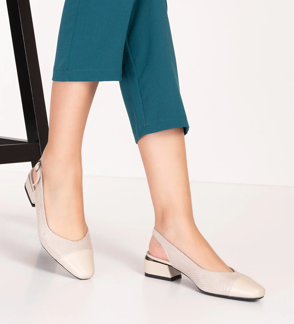 Gondol Hakiki Deri Kısa Topuklu Ayakkabı vdt.09