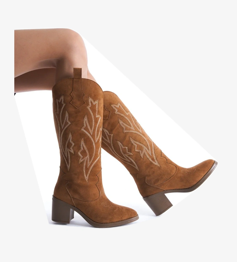 Cazal Taba Süet Topuklu Çizme Nakışlı Western Çizme