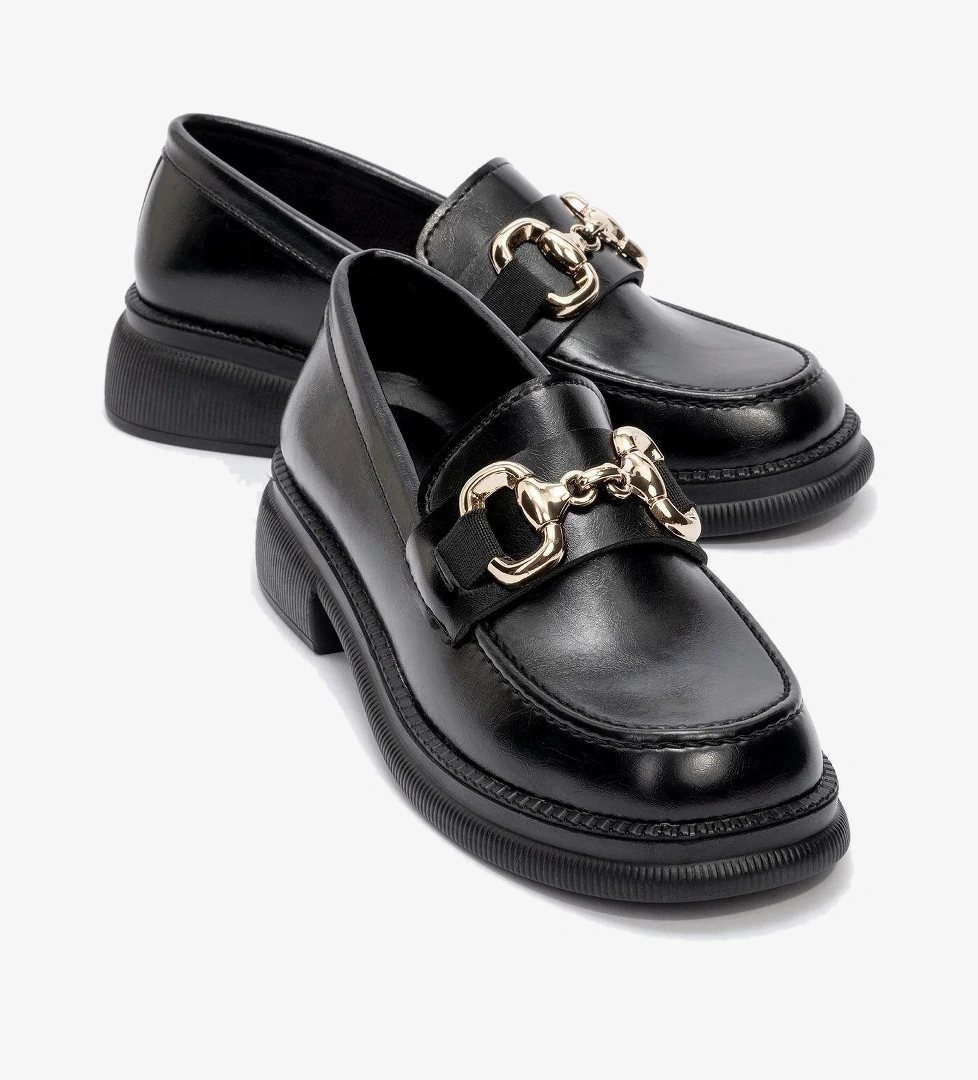 Ccway Tokalı Kaydırmaz Kadın Günlük Ayakkabı SİYAH KIRIŞIK model görseli