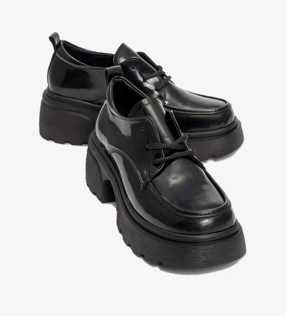 Ccway Kadın Bağcıklı Günlük Ayakkabı SİYAH RUGAN model görseli