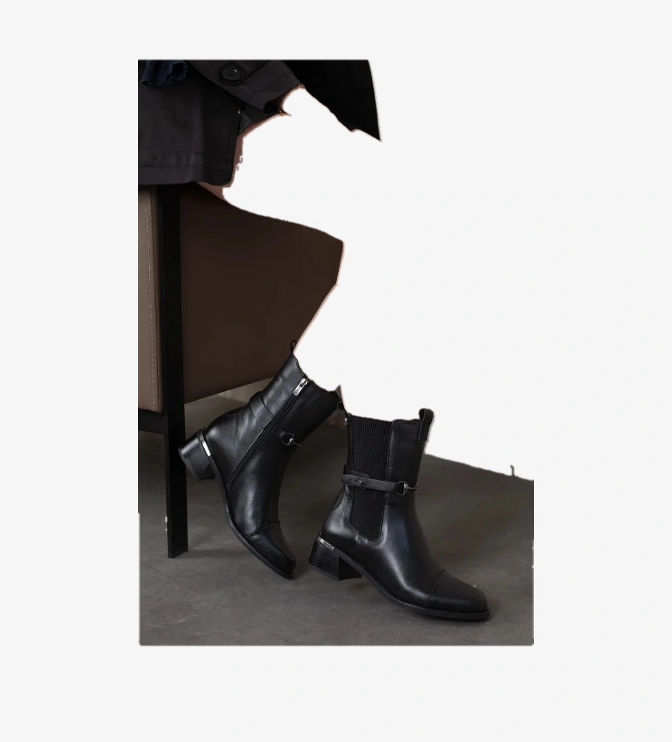 Venüs Tugi Hakiki Deri Ortopedik Kadın Chelsea Bot model görseli