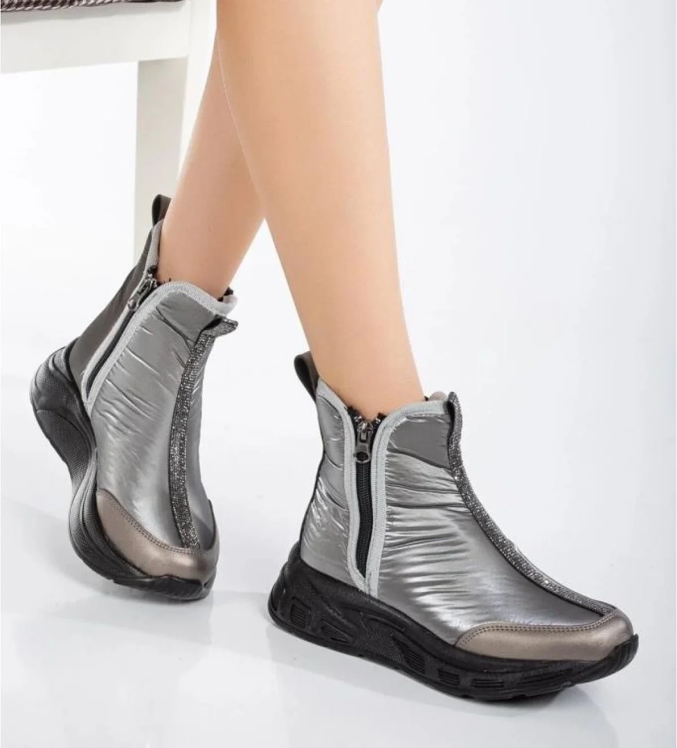 Fendii 03028 Kadın Soğuk Geçirmez Kar Botu