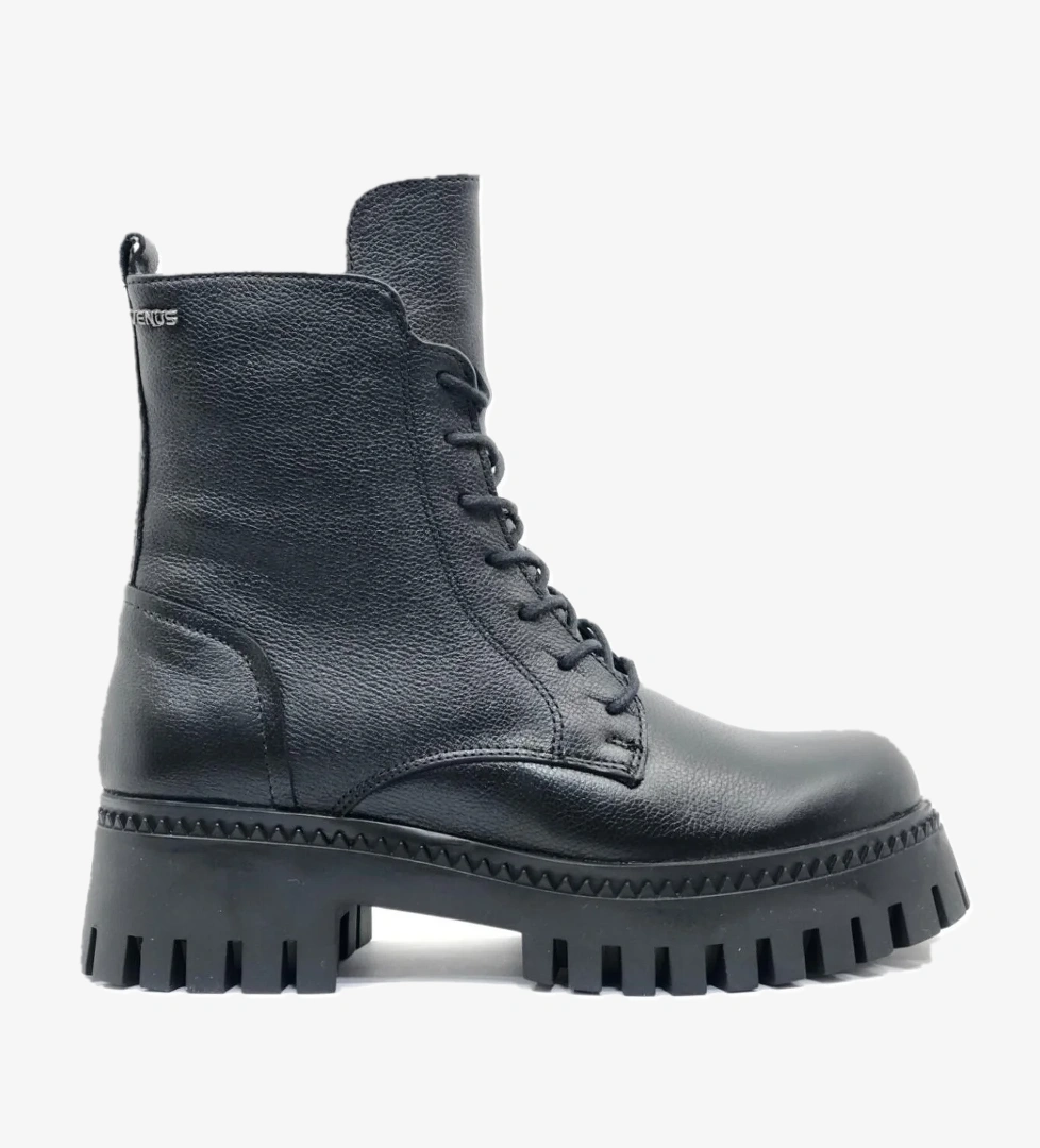 Venüs Ziko Hakiki Deri Kaymaz Taban Ortopedik Kadın Bot model görseli