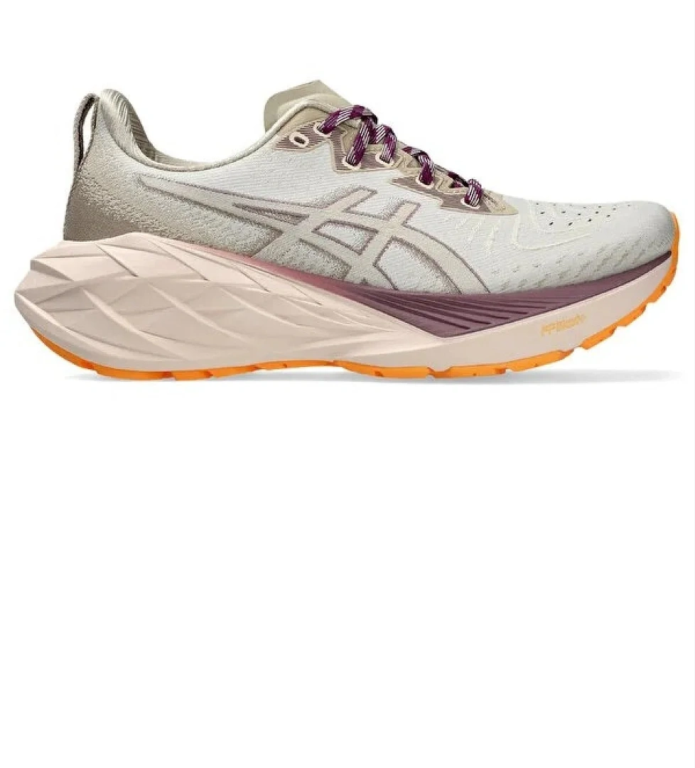 Novablast 4 Tr Kadın Spor Ayakkabı