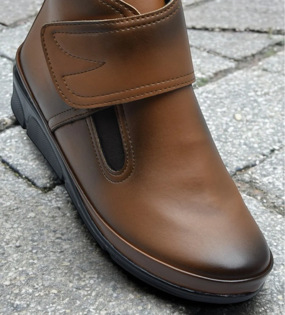 140 Ortopedik Taban Cırtlı Siyah Anne Botu Kadın Bot Postal Çizme