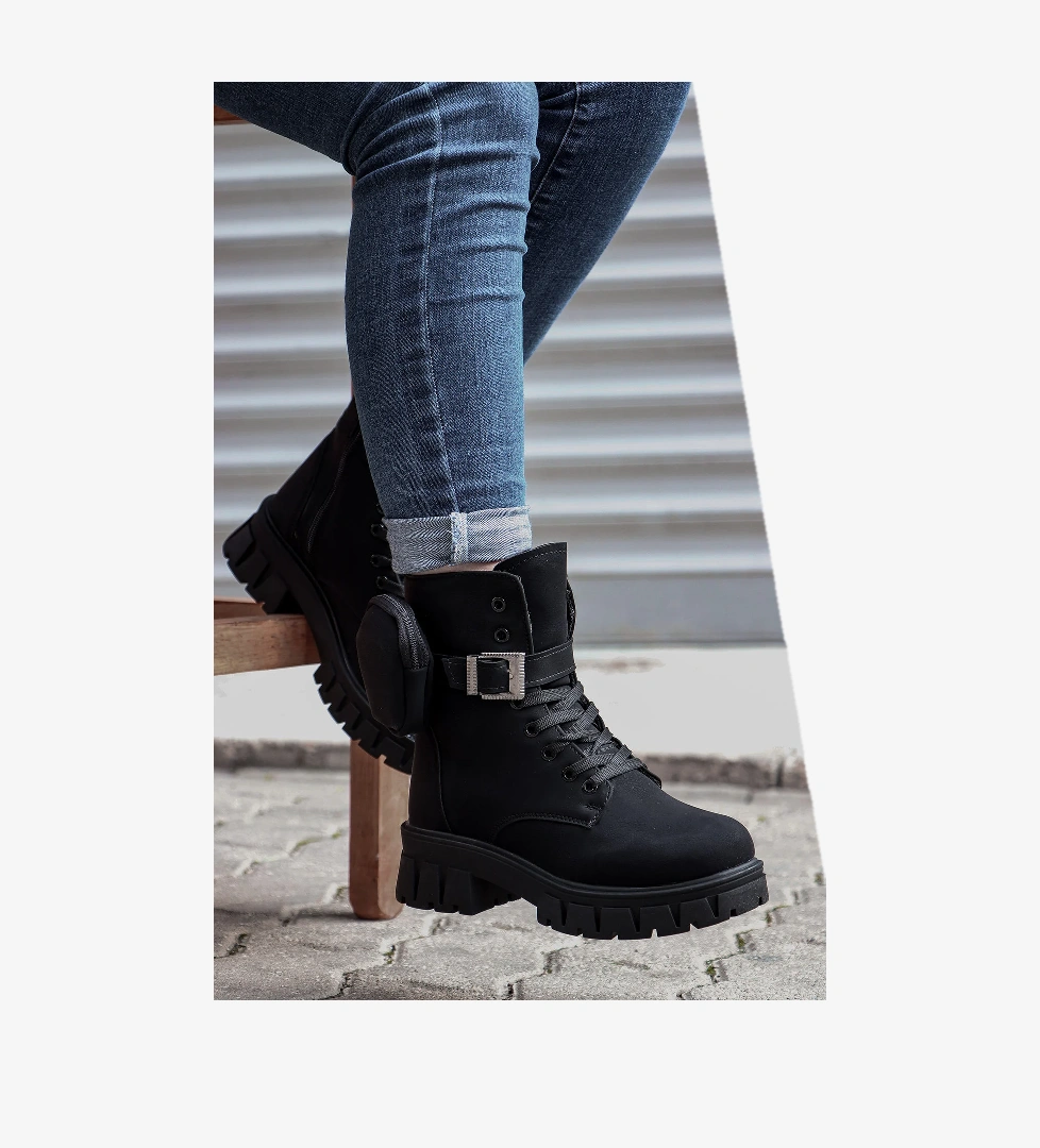 Vojo Lagartha Çanta Detaylı Fermuarlı Kadın Bot model görseli