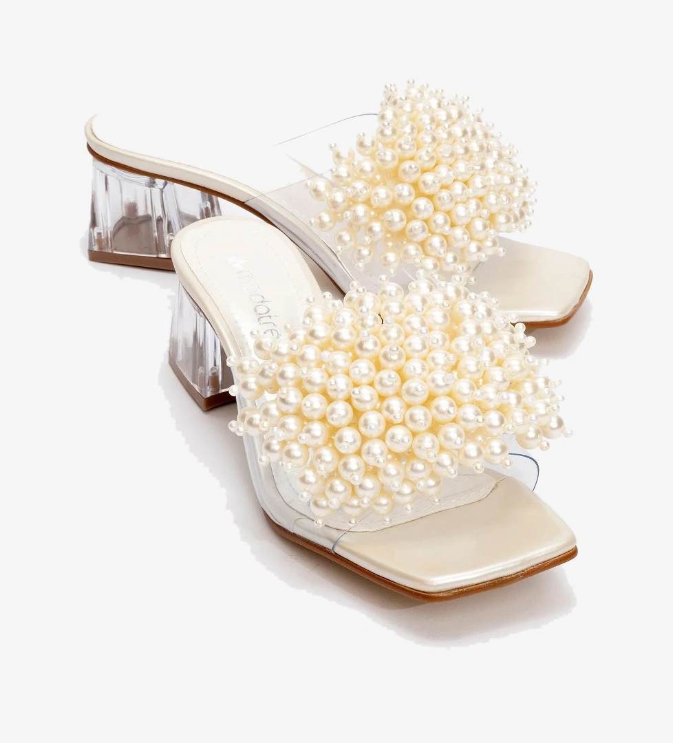 Ccway Kadın İncili Topuklu Terlik Sedef Ten Rugan Ci̇lt model görseli