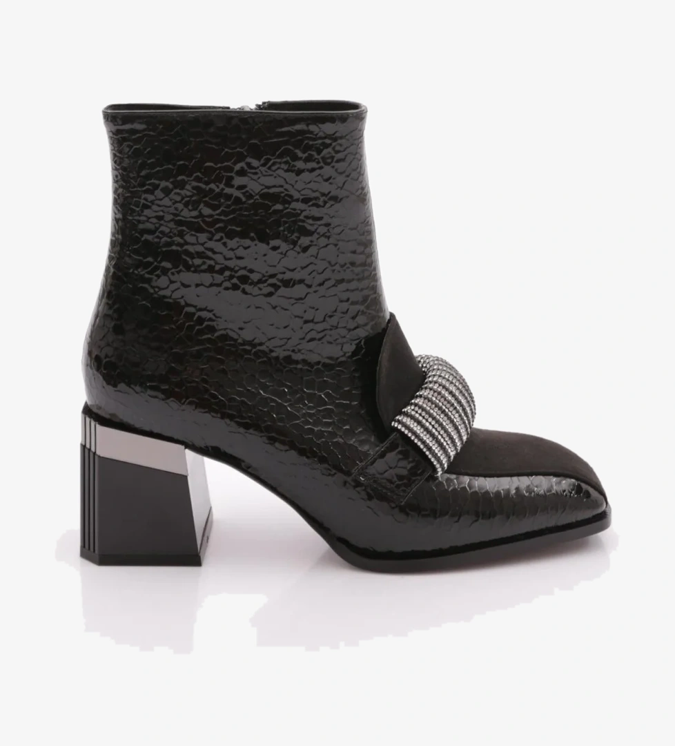 Dgn 603 Kadin Topuklu Bot model görseli