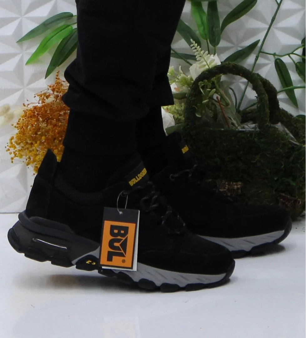 Bulldozer 250011 Siyah Nubuk Rahat Orijinal Ürün Hakiki Deri Erkek Ayakkabı model görseli