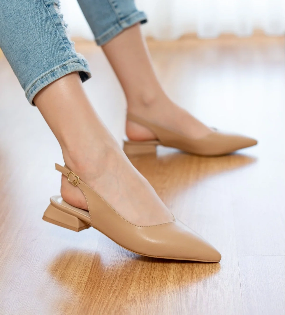 Liona Nude ( 3 cm Topuklu ) Sivri Burun Topuklu Babet