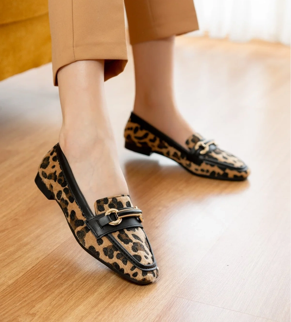 Fabri Leopar ( 1 cm Topuklu ) Küt Burunlu Burun Babet - Görsel 1