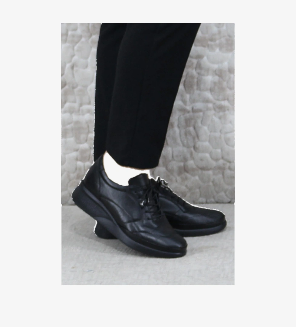 Mehmet Mete 3224 Comfort Lastik Bağçıklı Yumuşak Hakiki Deri Kadın Ayakkabı model görseli