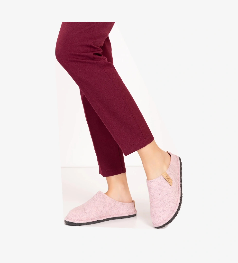 GONDOL İÇİ DIŞI KEÇE RAHAT VE HAFİF EV TERLİĞİ EV.320