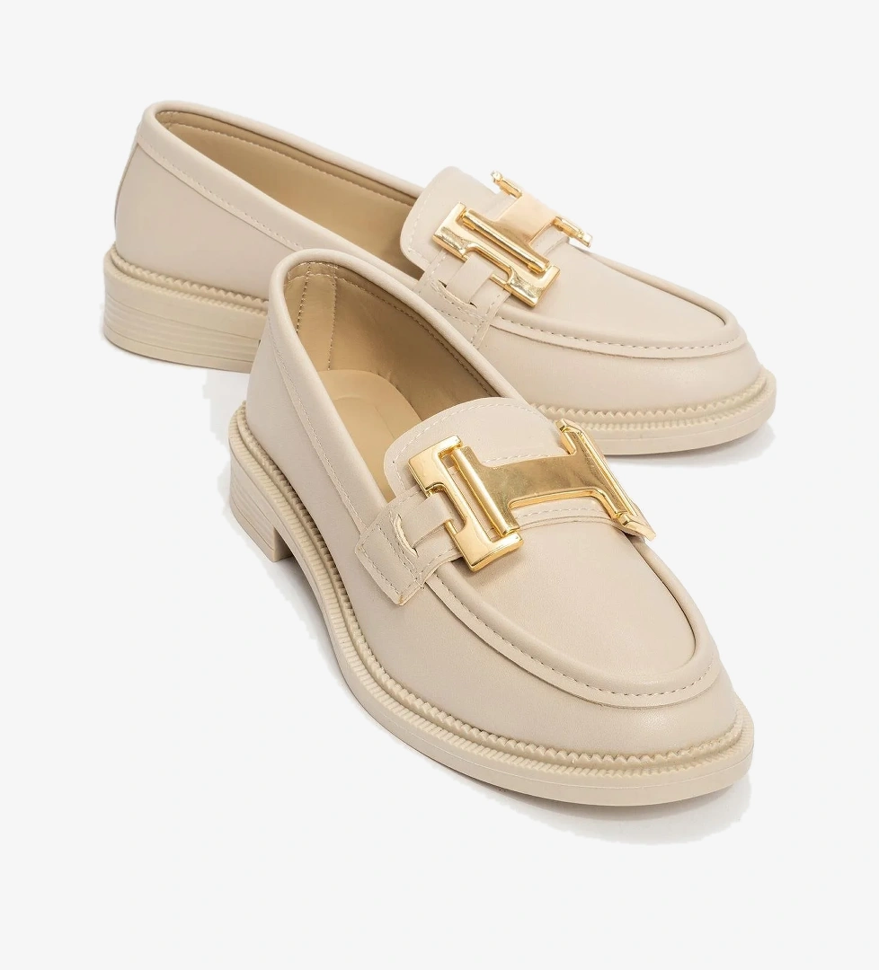 Ccway Kadın Tokalı Loafer Ayakkabı Si̇yah Ci̇lt model görseli