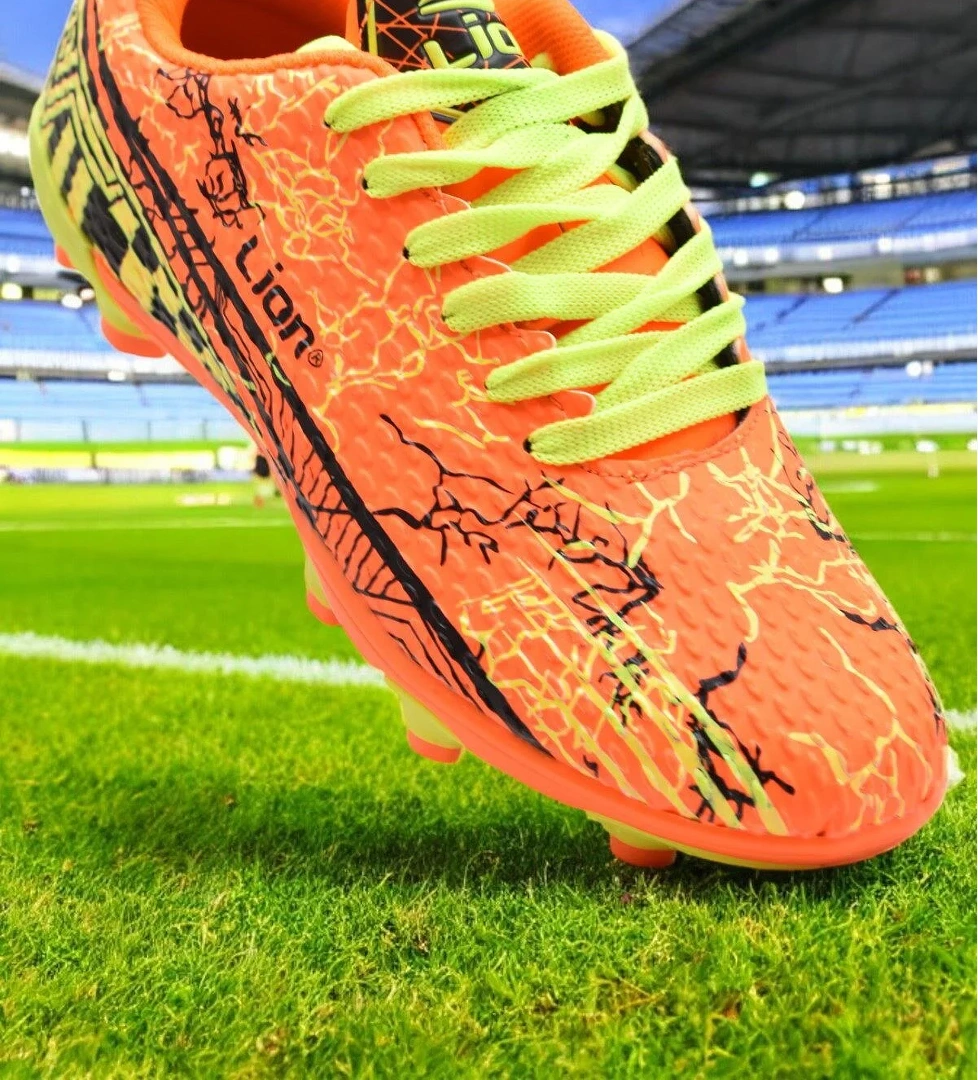 Ayakkabı Burada 624-2 Rahat Taban Erkek Krampon Ayakkabı Futbol Ayakkabısı model görseli