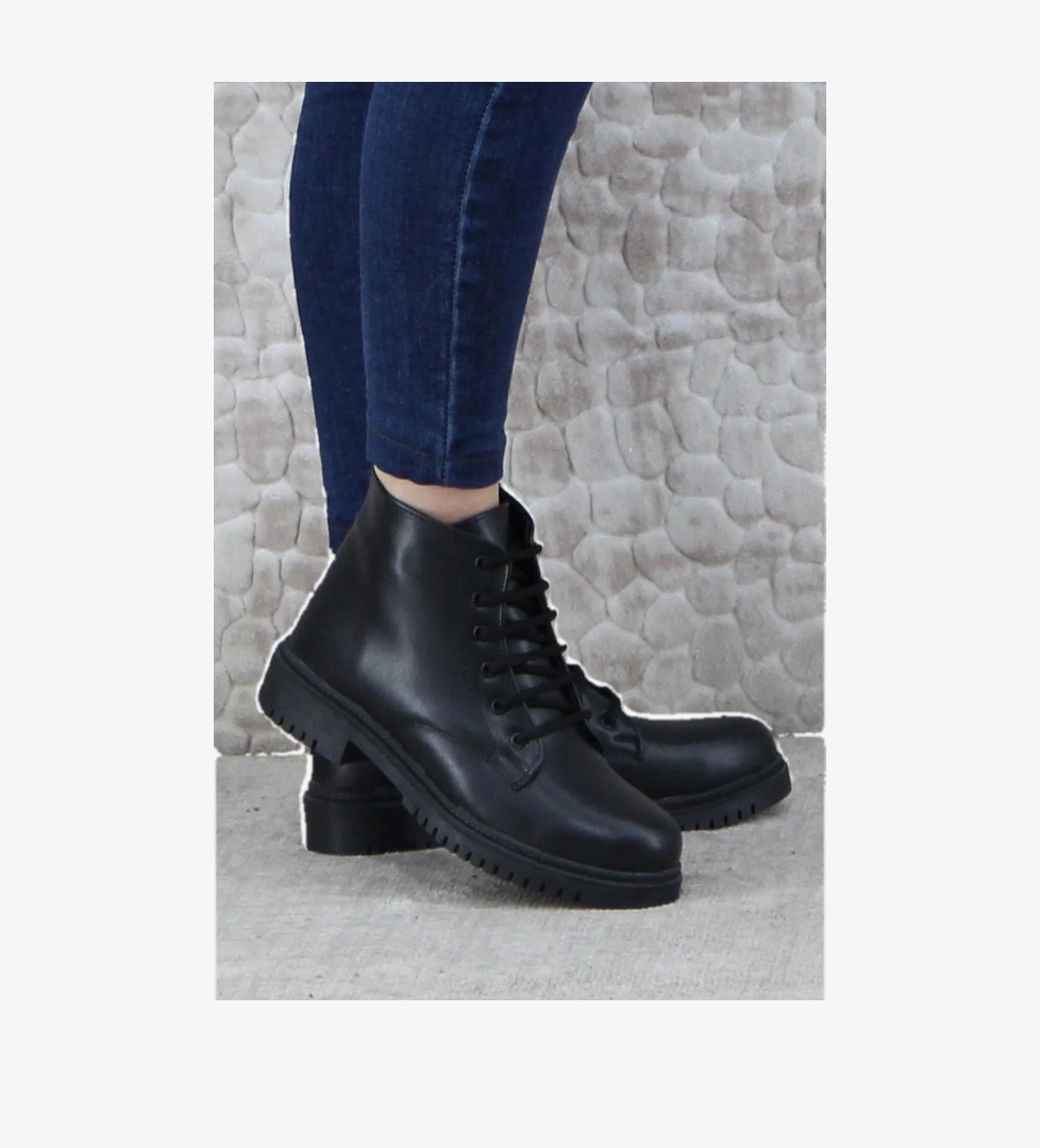 Fort 5245 Rahat Fermuarlı Bağçıklı Kaymaz Taban Sıcak Astar Kadın Bot model görseli