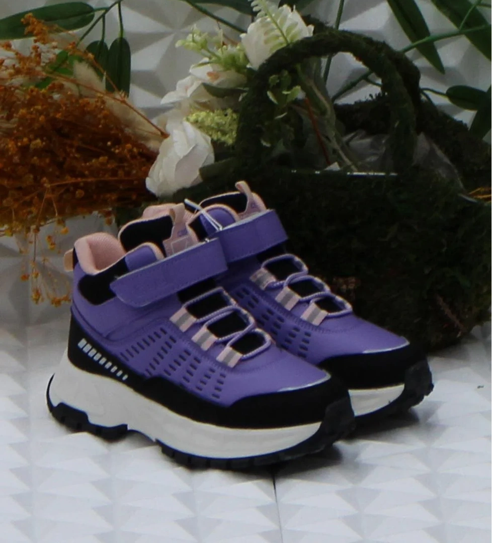 Fort Cool Tiger Mor Rahat Kaymaz Taban Kız Çocuk Bot model görseli