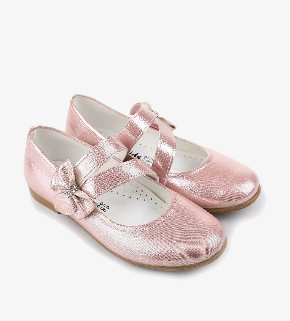 Ortaç 2082 Kız Çocuk Balerin Fiyonk Cırtlı Rugan Babet Ayakkabı