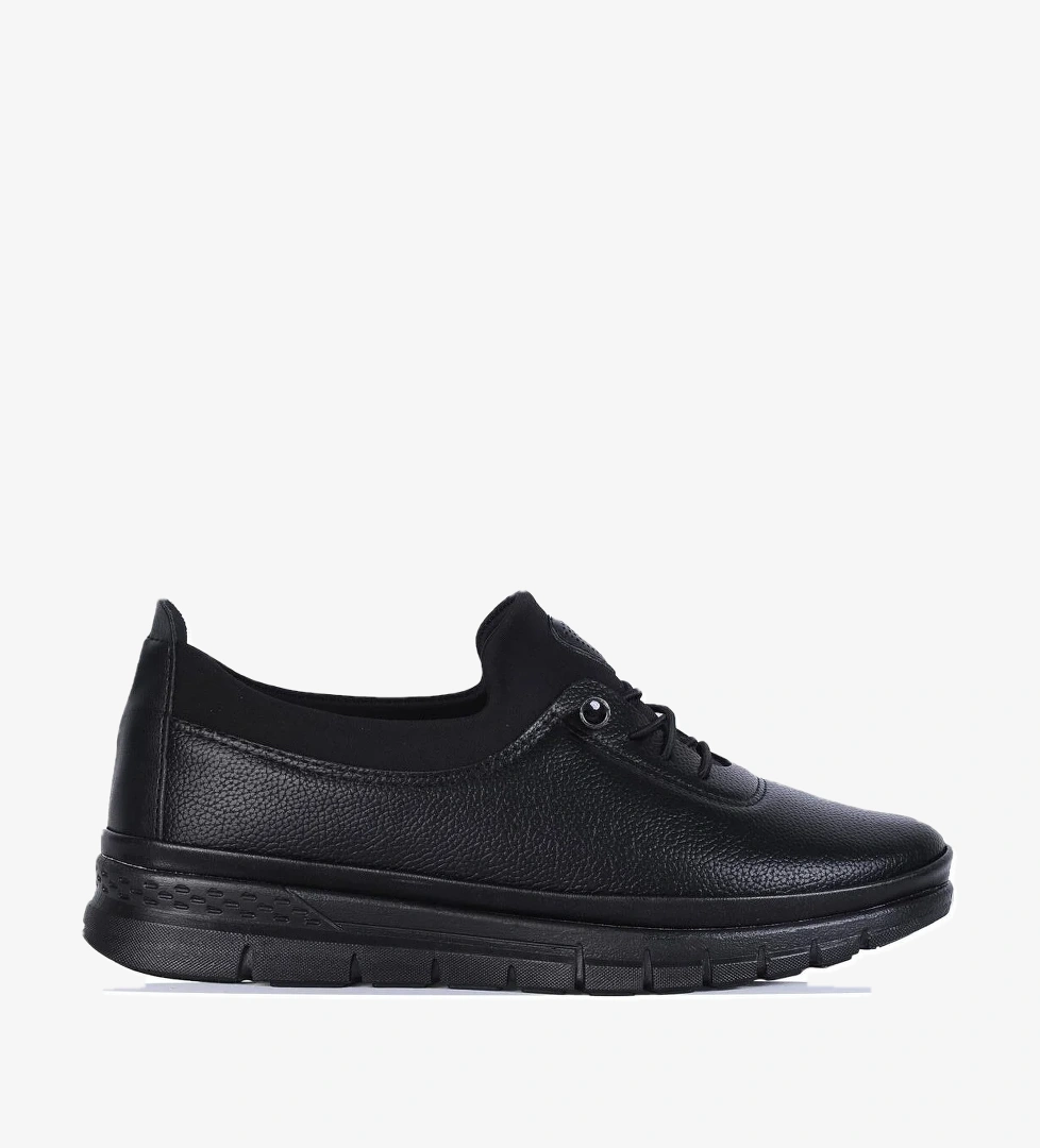 Ayakcenter Y1022 Ayzen Siyah Kadın Günlük Ayakkabı model görseli