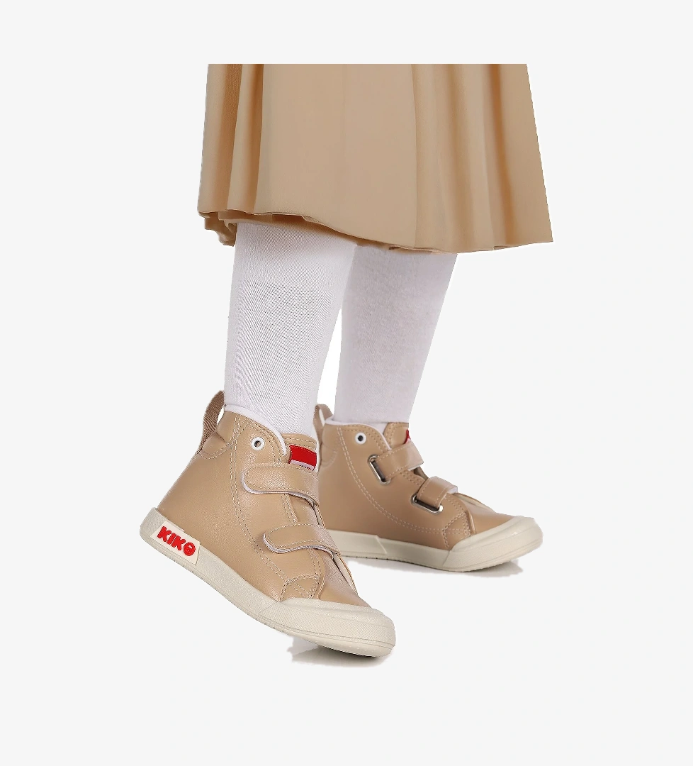 Kiko Kids Garf Günlük Cırtlı Kız Bebek Bot Ayakkabı model görseli