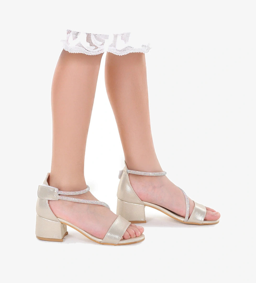 Pisar Günlük Kız Çocuk 4 Cm Topuklu Sandalet Abiye Ayakkabı Altın