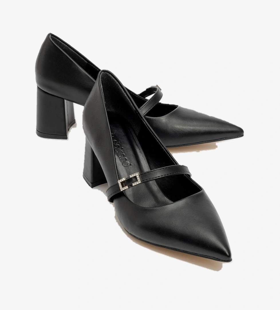 Kadın Kemerli Taşlı Topuklu Ayakkabı SİYAH CİLT