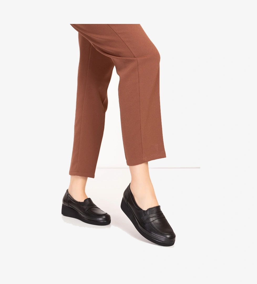 Gondol Kundura Gondol Kadın Hakiki Deri Rahat Ortopedik Anne Ayakkabı ndr.105 model görseli