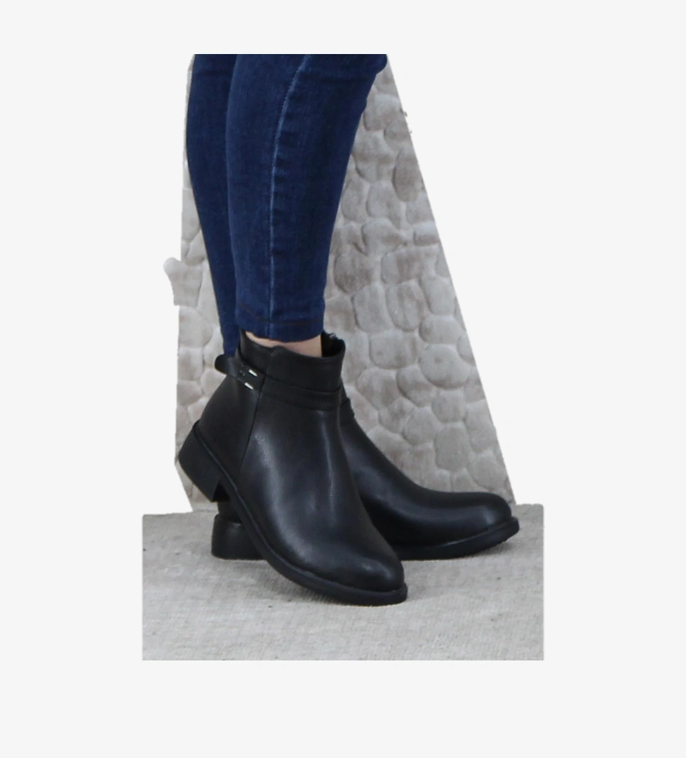 Fort 3527 Rahat Alçak Topuk Toka Detaylı Sıcak Astar Kadın Bot model görseli