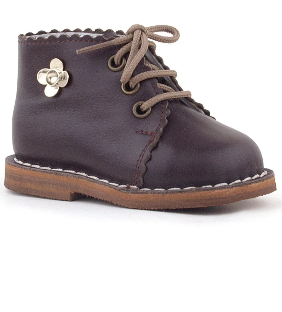 Rakerplus Handmade Hakiki Deri Kahverengi Çiçek Detaylı Bağcıklı Bebek Bot model görseli