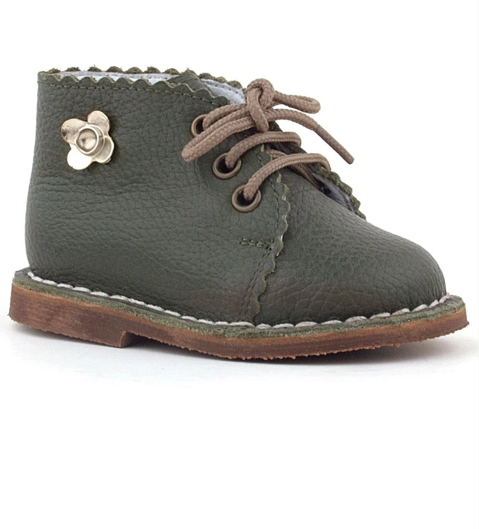 Rakerplus Handmade Hakiki Deri Haki Yeşil Çiçekli Bağcıklı Bebek Bot model görseli