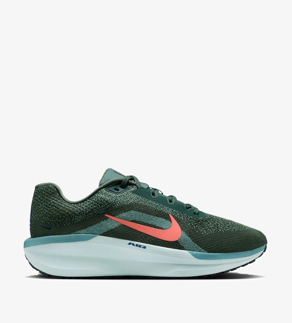 Nike Winflo 11 Yeşil Erkek Koşu Ayakkabısı model görseli