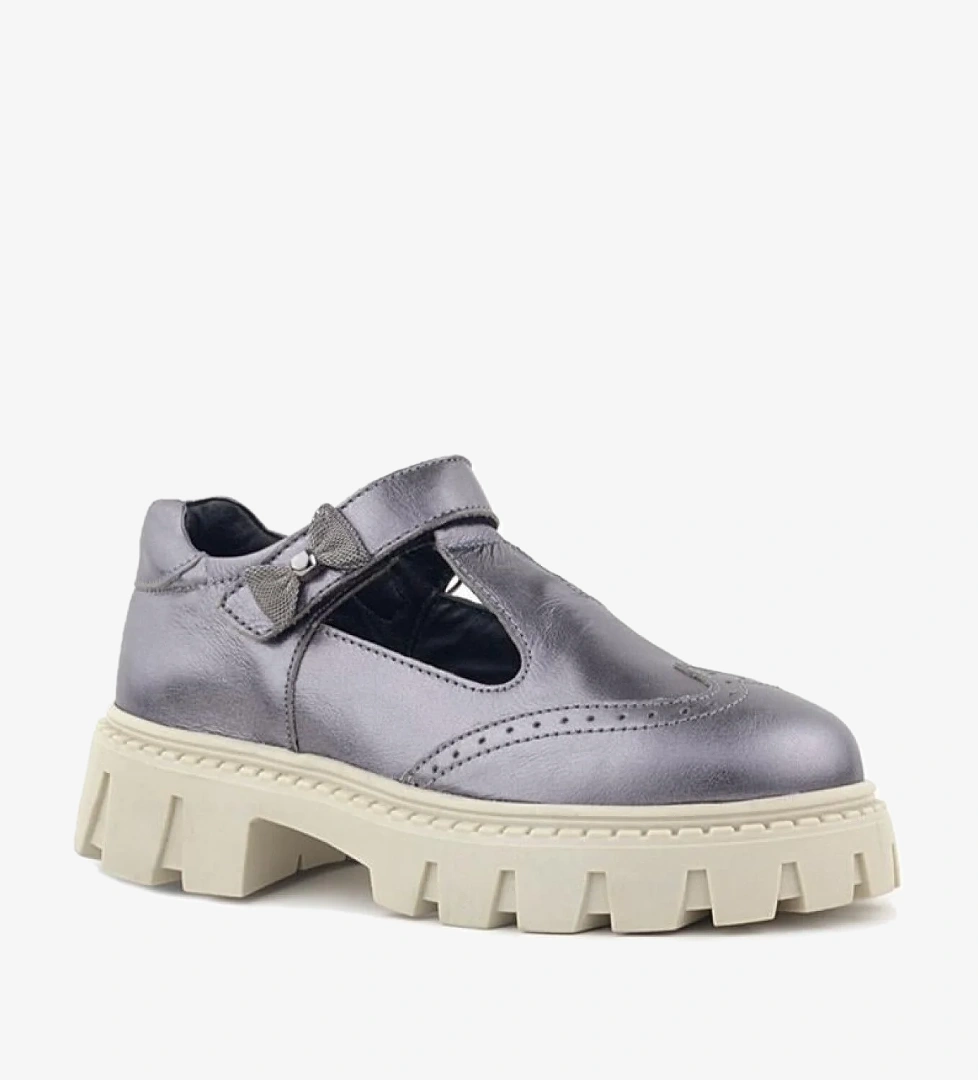 Rakerplus Hakiki Deri Platin Krem Tabanlı Cırtlı Kurdeleli Kız Çocuk Okul Ayakkabı model görseli