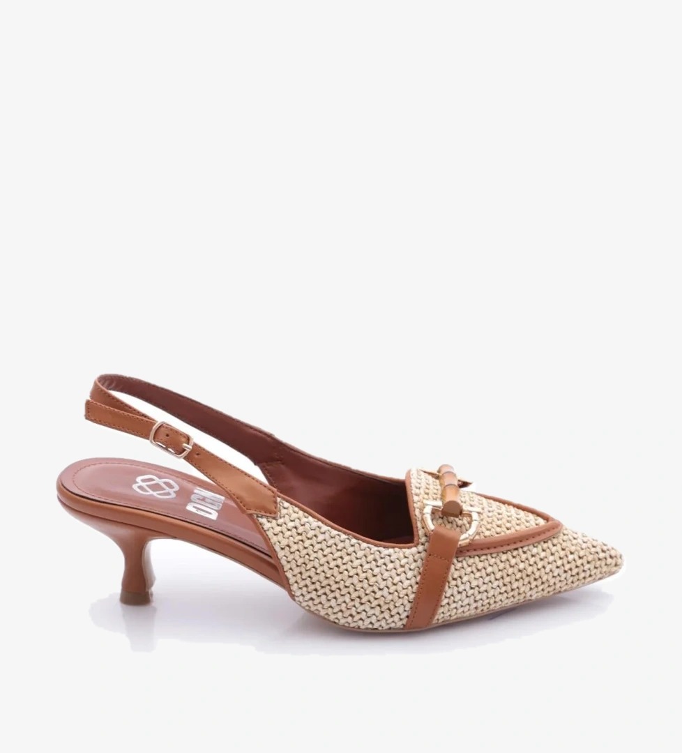 Dgn 5850 Kadin Aksesuarli Sivri Burun Topuklu Ayakkabi model görseli