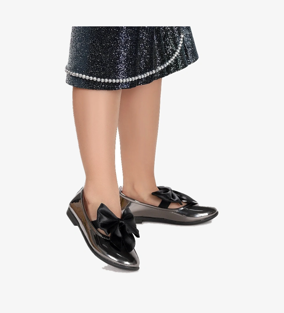 Tari Ayna Fiyonk Lastikli Kız Çocuk Babet Ayakkabı Platin