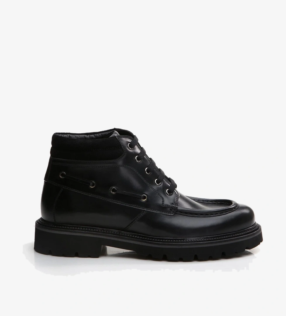 Hotiç Hakiki Deri Siyah Erkek Günlük Bot model görseli