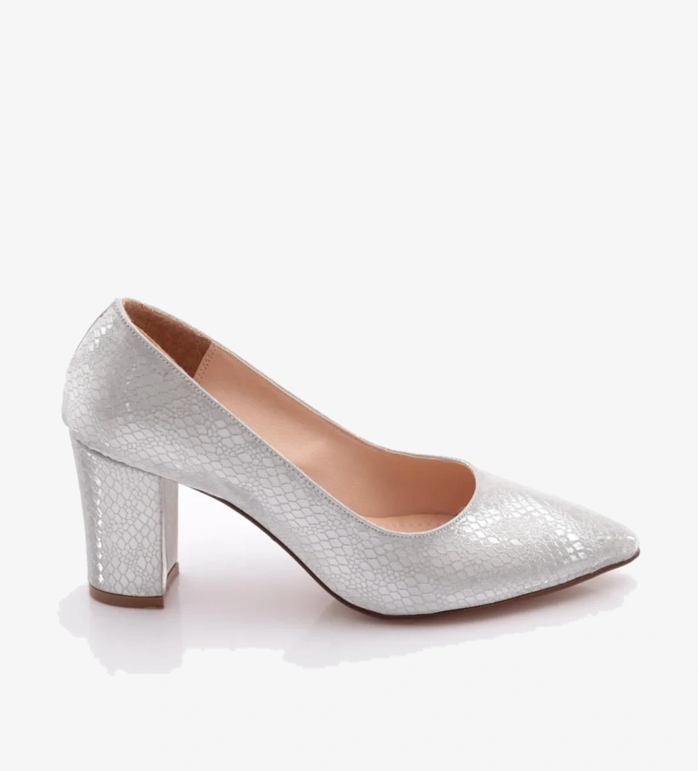 Dgn K585 Kadin Topuklu Ayakkabi model görseli