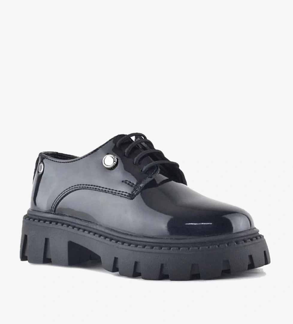 Rakerplus Siyah Rugan Bağcıklı Kız Çocuk Taş Detaylı Okul Ayakkabı model görseli