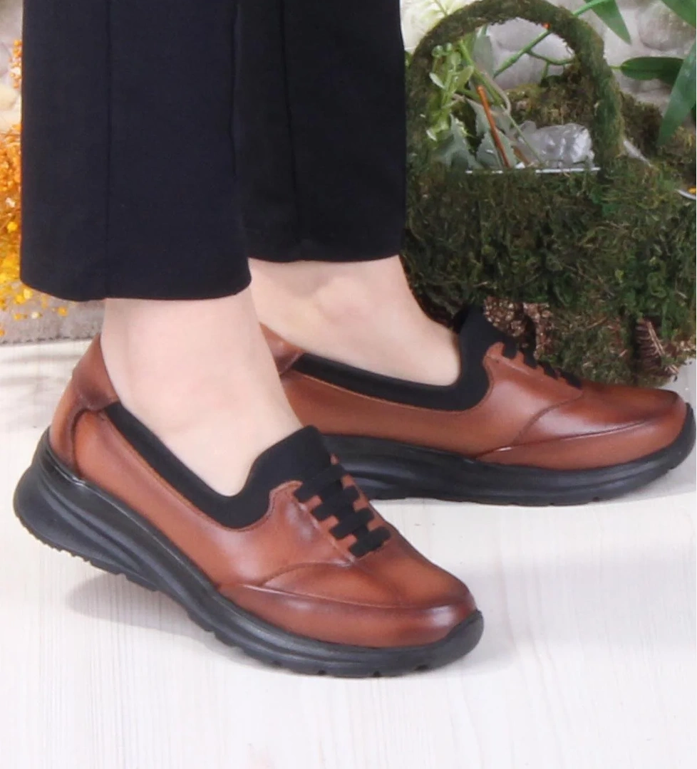 42044 Hafif Rahat Esnek Hakiki Deri Kadın Ayakkabı - Görsel 1